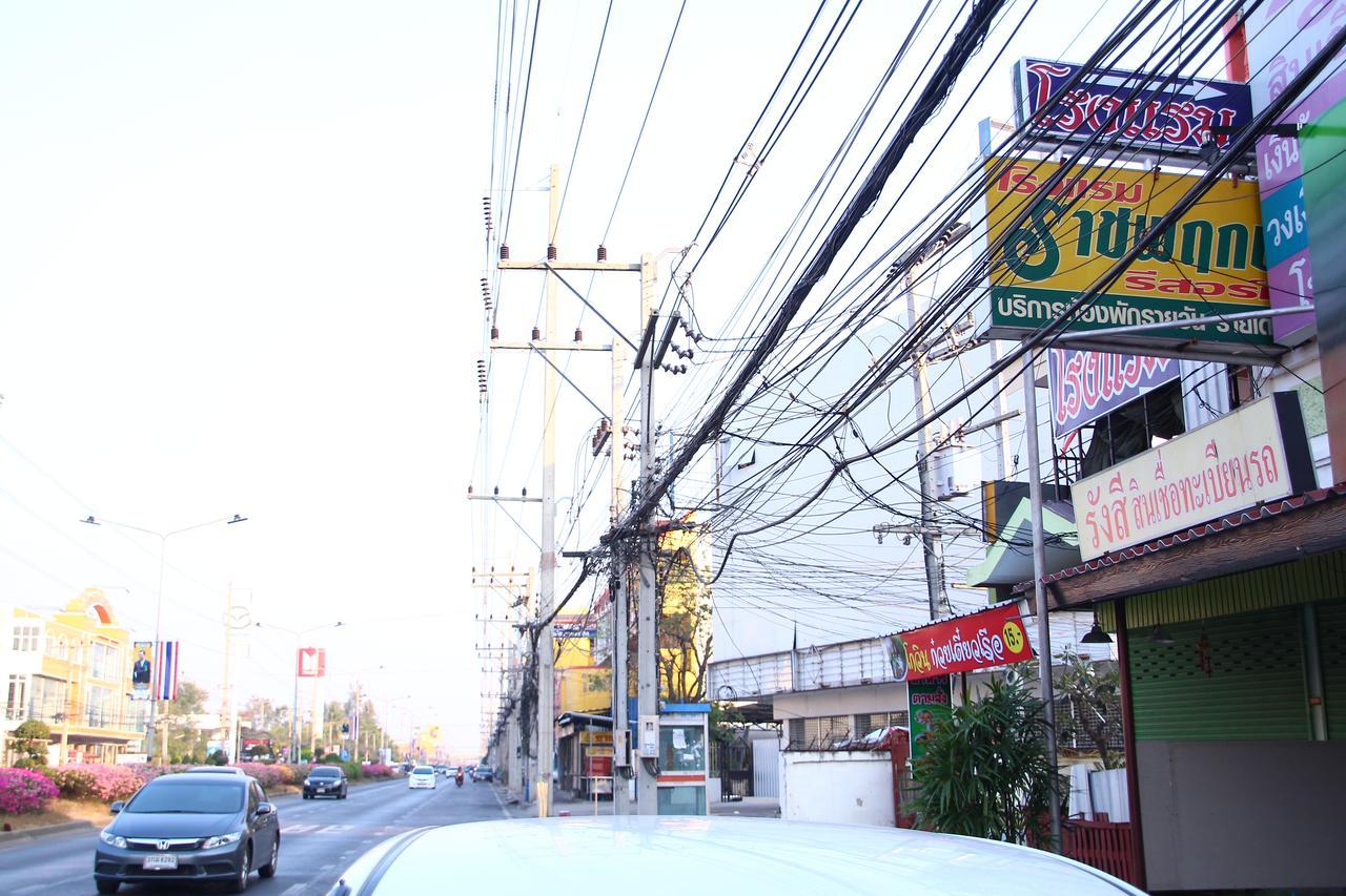 ราชพฤกษ์รีสอร์ต ลพบุรี Hotel ภายนอก รูปภาพ